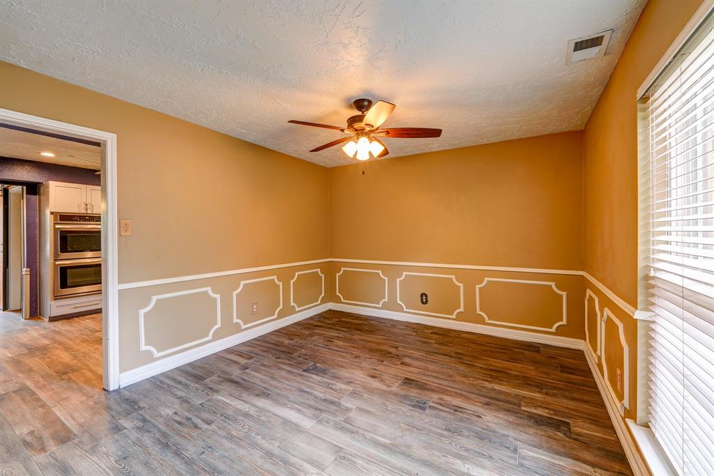 419 2 Kelly Road, Magnolia, Texas 77354, 5 Bedrooms Bedrooms, 9 Rooms Rooms,3 BathroomsBathrooms,Single-family,For Sale,Kelly,67590199