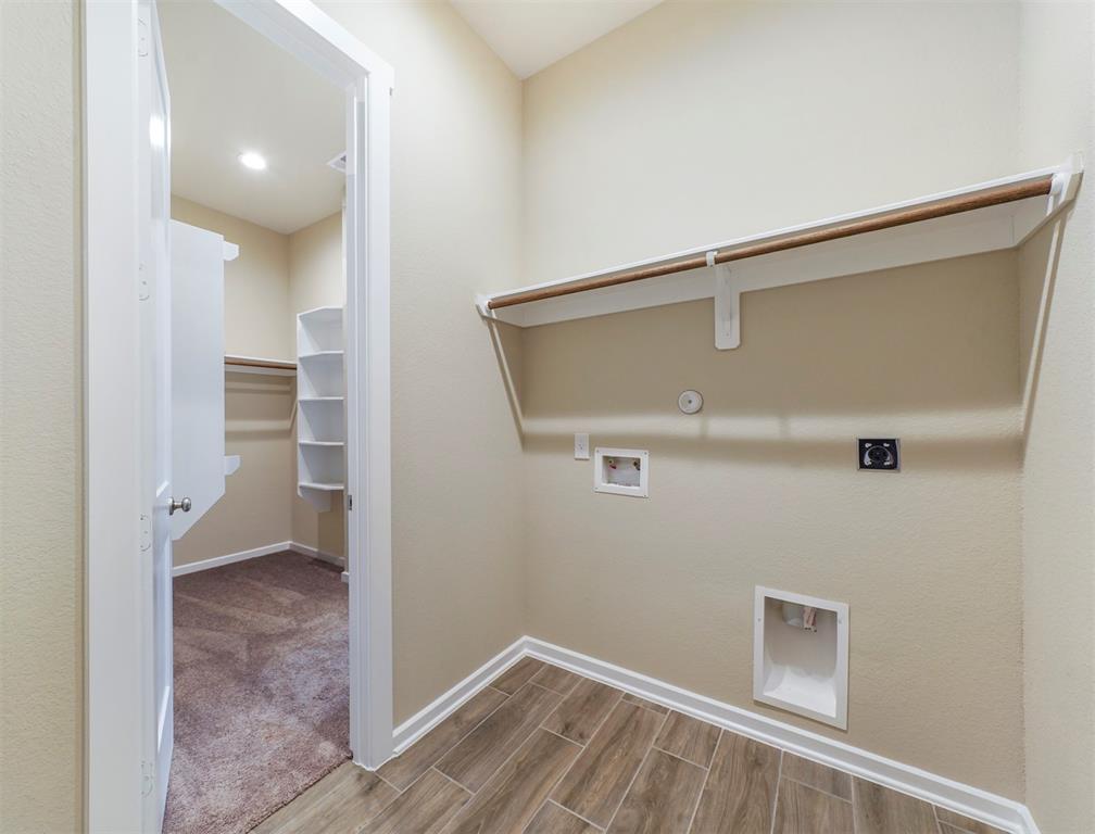 4034 1 Maple Glen Drive, Fulshear, Texas 77441, 4 Bedrooms Bedrooms, 5 Rooms Rooms,3 BathroomsBathrooms,Single-family,For Sale,Maple Glen,66089786