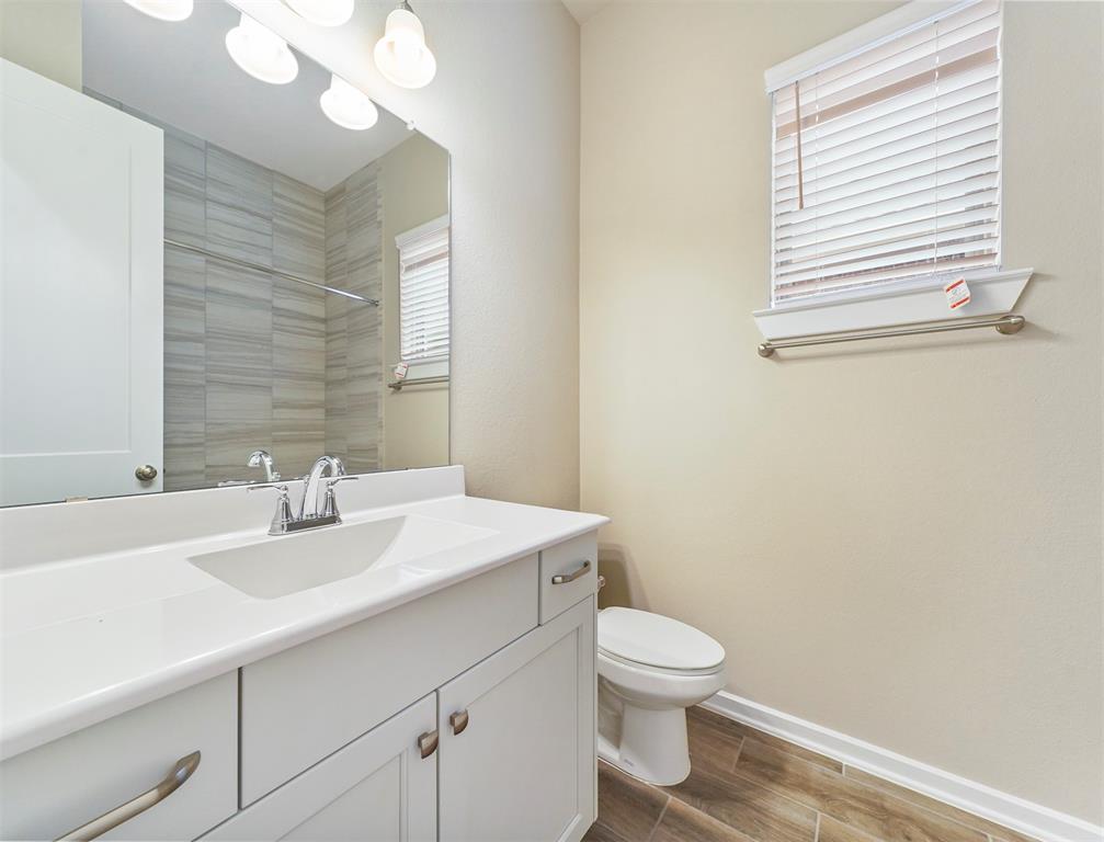 4034 1 Maple Glen Drive, Fulshear, Texas 77441, 4 Bedrooms Bedrooms, 5 Rooms Rooms,3 BathroomsBathrooms,Single-family,For Sale,Maple Glen,66089786