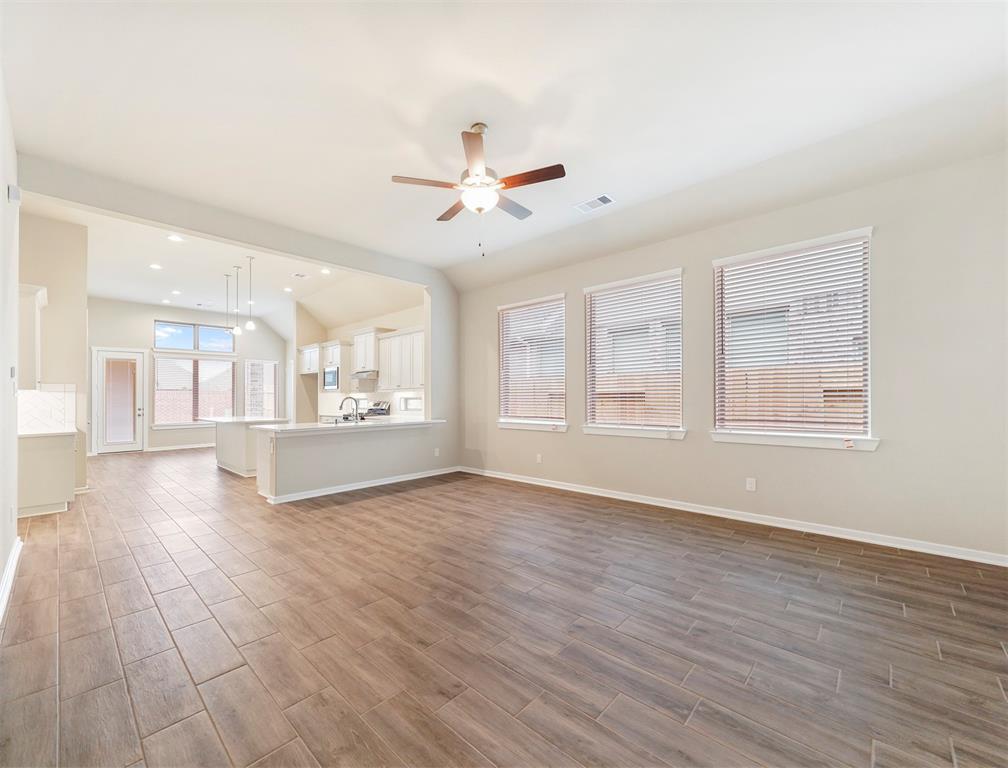 4034 1 Maple Glen Drive, Fulshear, Texas 77441, 4 Bedrooms Bedrooms, 5 Rooms Rooms,3 BathroomsBathrooms,Single-family,For Sale,Maple Glen,66089786