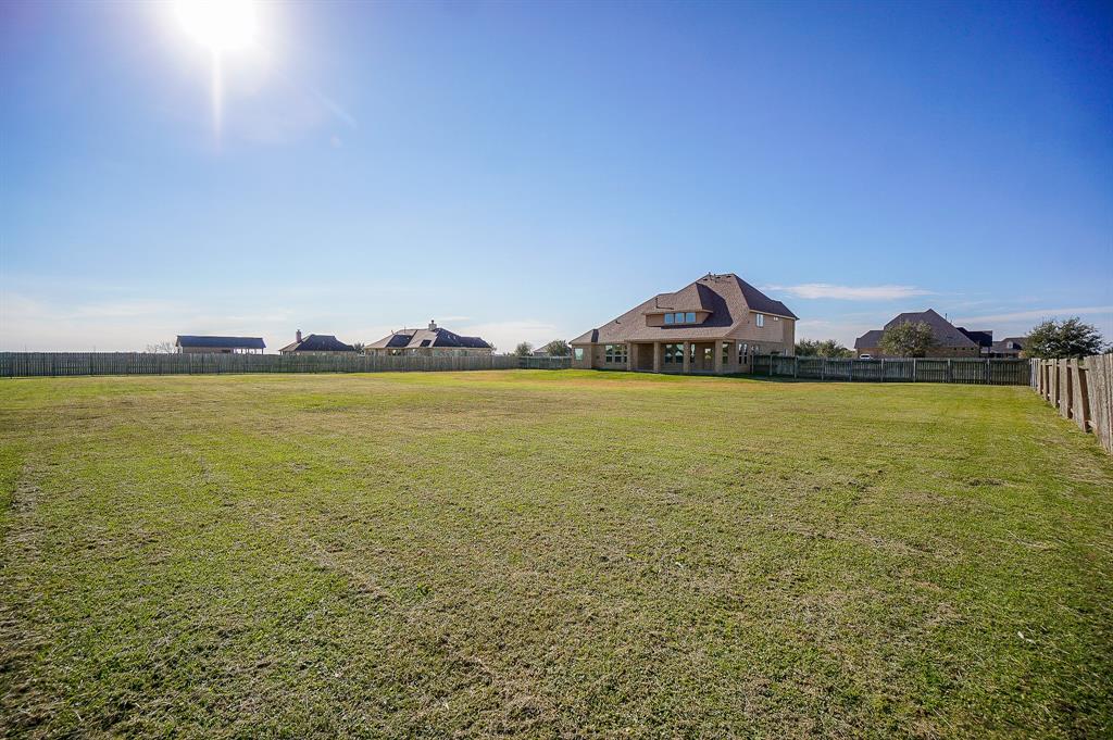 7811 2 Lake Meredith Drive, Needville, Texas 77461, 4 Bedrooms Bedrooms, 10 Rooms Rooms,3 BathroomsBathrooms,Single-family,For Sale,Lake Meredith,88668752
