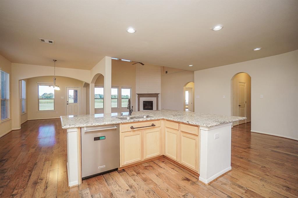 7811 2 Lake Meredith Drive, Needville, Texas 77461, 4 Bedrooms Bedrooms, 10 Rooms Rooms,3 BathroomsBathrooms,Single-family,For Sale,Lake Meredith,88668752