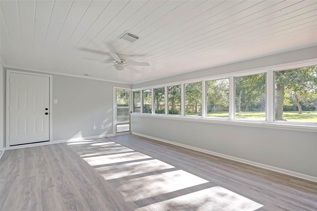 7580 1 Haywood Drive, Houston, Texas 77061, 3 Bedrooms Bedrooms, 9 Rooms Rooms,2 BathroomsBathrooms,Single-family,For Sale,Haywood,65871208