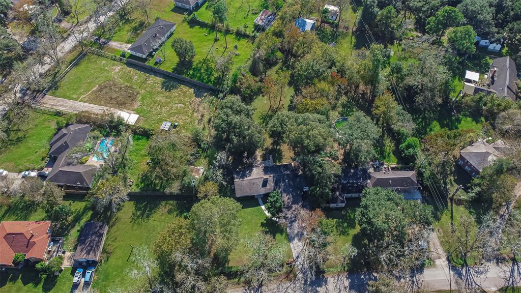 7580 1 Haywood Drive, Houston, Texas 77061, 3 Bedrooms Bedrooms, 9 Rooms Rooms,2 BathroomsBathrooms,Single-family,For Sale,Haywood,65871208