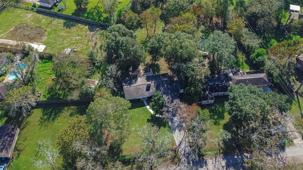 7580 1 Haywood Drive, Houston, Texas 77061, 3 Bedrooms Bedrooms, 9 Rooms Rooms,2 BathroomsBathrooms,Single-family,For Sale,Haywood,65871208