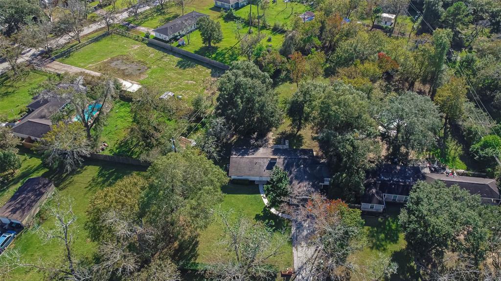 7580 1 Haywood Drive, Houston, Texas 77061, 3 Bedrooms Bedrooms, 9 Rooms Rooms,2 BathroomsBathrooms,Single-family,For Sale,Haywood,65871208