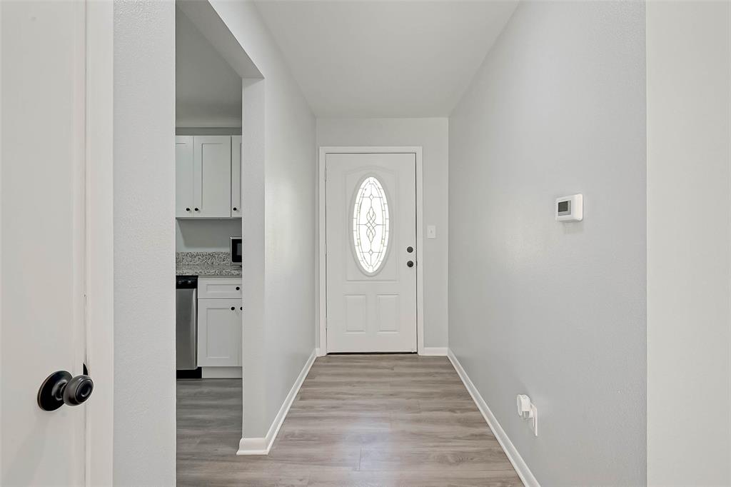 7580 1 Haywood Drive, Houston, Texas 77061, 3 Bedrooms Bedrooms, 9 Rooms Rooms,2 BathroomsBathrooms,Single-family,For Sale,Haywood,65871208