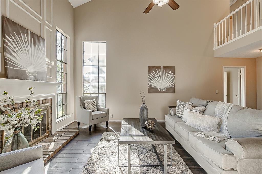 9211 2 Havencrest Drive, Houston, Texas 77083, 4 Bedrooms Bedrooms, 10 Rooms Rooms,2 BathroomsBathrooms,Single-family,For Sale,Havencrest,74057755