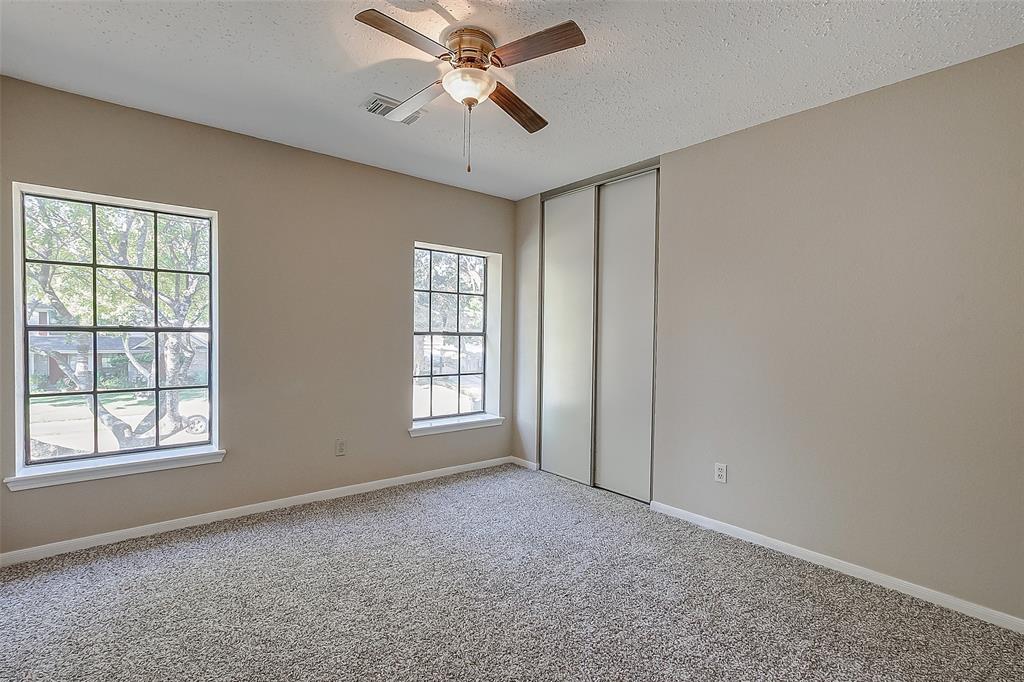 9211 2 Havencrest Drive, Houston, Texas 77083, 4 Bedrooms Bedrooms, 10 Rooms Rooms,2 BathroomsBathrooms,Single-family,For Sale,Havencrest,74057755