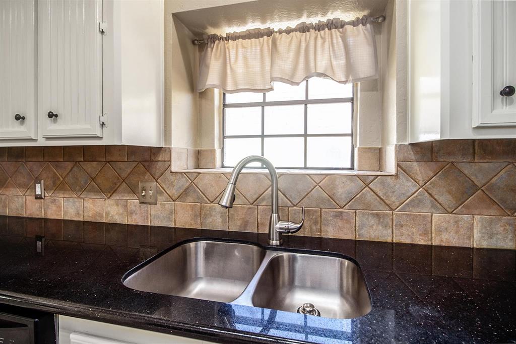 11307 2 Hambleton Way, Houston, Texas 77065, 3 Bedrooms Bedrooms, 9 Rooms Rooms,2 BathroomsBathrooms,Single-family,For Sale,Hambleton,68434095