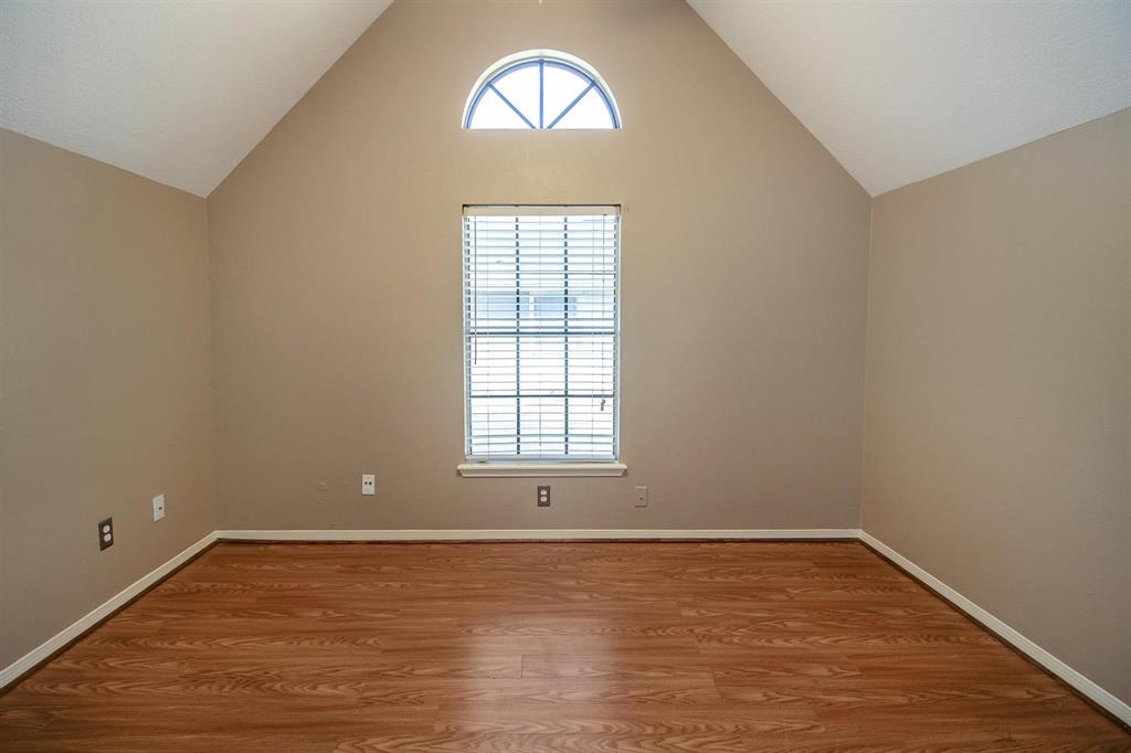 11307 2 Hambleton Way, Houston, Texas 77065, 3 Bedrooms Bedrooms, 9 Rooms Rooms,2 BathroomsBathrooms,Single-family,For Sale,Hambleton,68434095