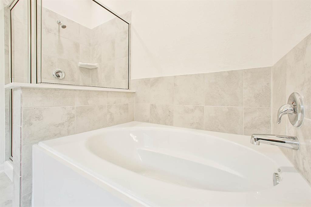 28502 2 Buffalo Fork Lane, Katy, Texas 77494, 4 Bedrooms Bedrooms, 10 Rooms Rooms,2 BathroomsBathrooms,Single-family,For Sale,Buffalo Fork,83925344