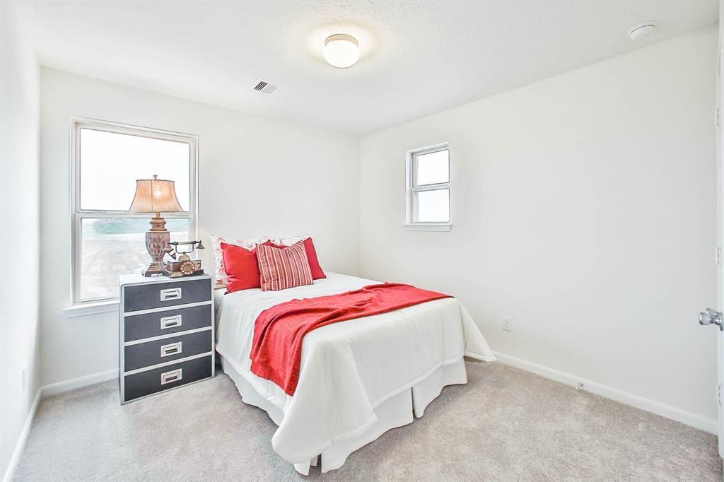 28502 2 Buffalo Fork Lane, Katy, Texas 77494, 4 Bedrooms Bedrooms, 10 Rooms Rooms,2 BathroomsBathrooms,Single-family,For Sale,Buffalo Fork,83925344