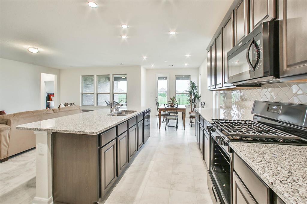 28502 2 Buffalo Fork Lane, Katy, Texas 77494, 4 Bedrooms Bedrooms, 10 Rooms Rooms,2 BathroomsBathrooms,Single-family,For Sale,Buffalo Fork,83925344