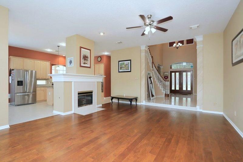 727 2 Winston Lane, Sugar Land, Texas 77479, 5 Bedrooms Bedrooms, 12 Rooms Rooms,4 BathroomsBathrooms,Single-family,For Sale,Winston,77187567