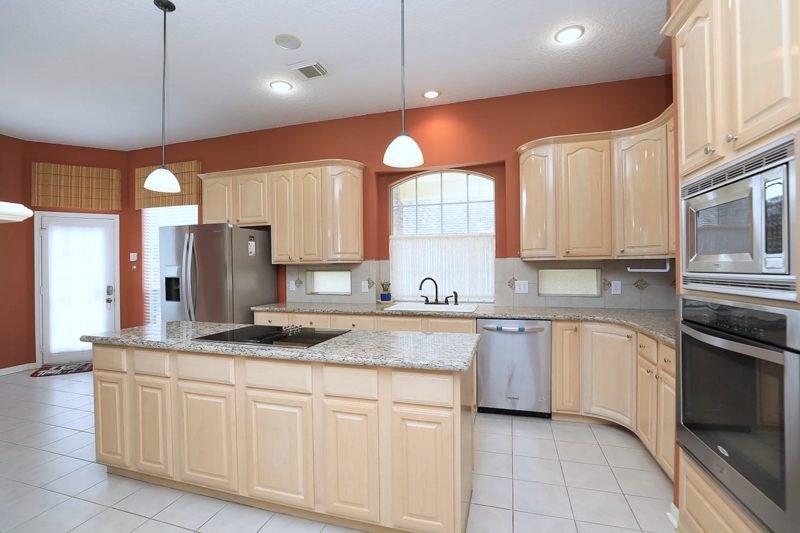 727 2 Winston Lane, Sugar Land, Texas 77479, 5 Bedrooms Bedrooms, 12 Rooms Rooms,4 BathroomsBathrooms,Single-family,For Sale,Winston,77187567