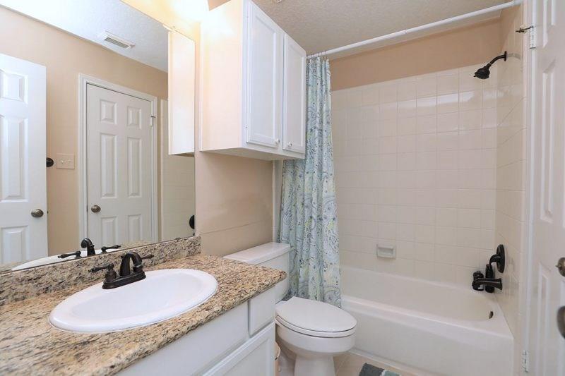 727 2 Winston Lane, Sugar Land, Texas 77479, 5 Bedrooms Bedrooms, 12 Rooms Rooms,4 BathroomsBathrooms,Single-family,For Sale,Winston,77187567