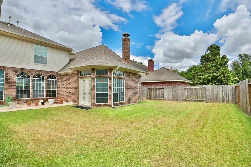 727 2 Winston Lane, Sugar Land, Texas 77479, 5 Bedrooms Bedrooms, 12 Rooms Rooms,4 BathroomsBathrooms,Single-family,For Sale,Winston,77187567