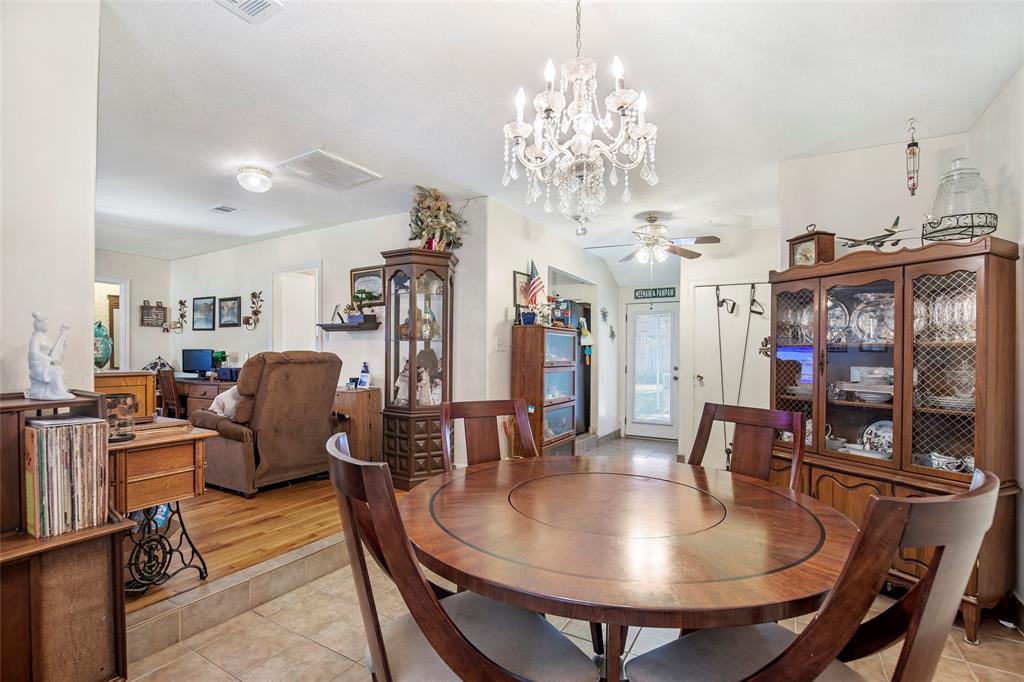 7211 1 Dearborn Street, Houston, Texas 77055, 3 Bedrooms Bedrooms, 7 Rooms Rooms,1 BathroomBathrooms,Single-family,For Sale,Dearborn,78725965