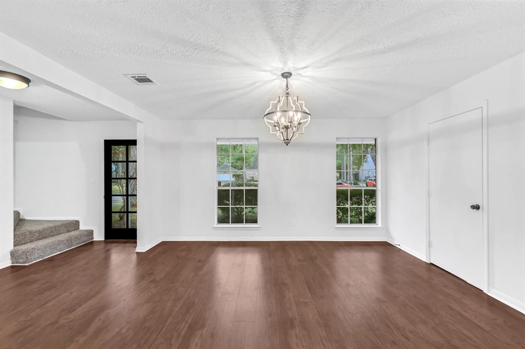5310 2 Woodville Lane, Spring, Texas 77379, 4 Bedrooms Bedrooms, 9 Rooms Rooms,2 BathroomsBathrooms,Single-family,For Sale,Woodville,85882291