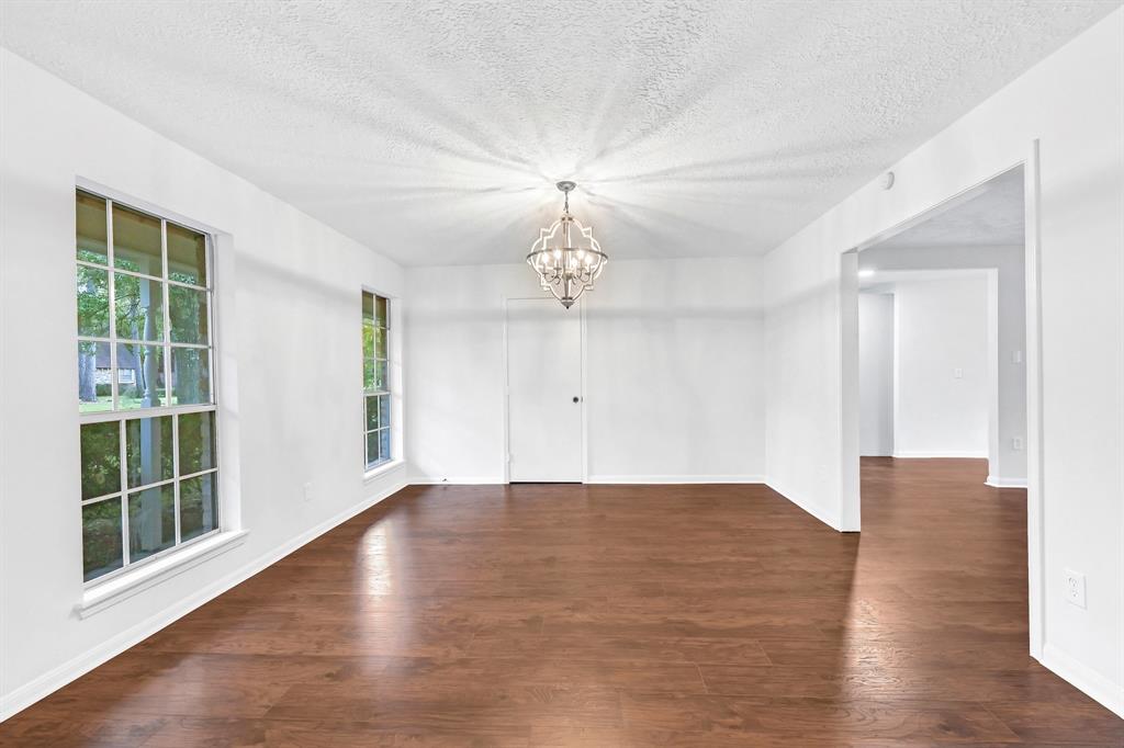 5310 2 Woodville Lane, Spring, Texas 77379, 4 Bedrooms Bedrooms, 9 Rooms Rooms,2 BathroomsBathrooms,Single-family,For Sale,Woodville,85882291