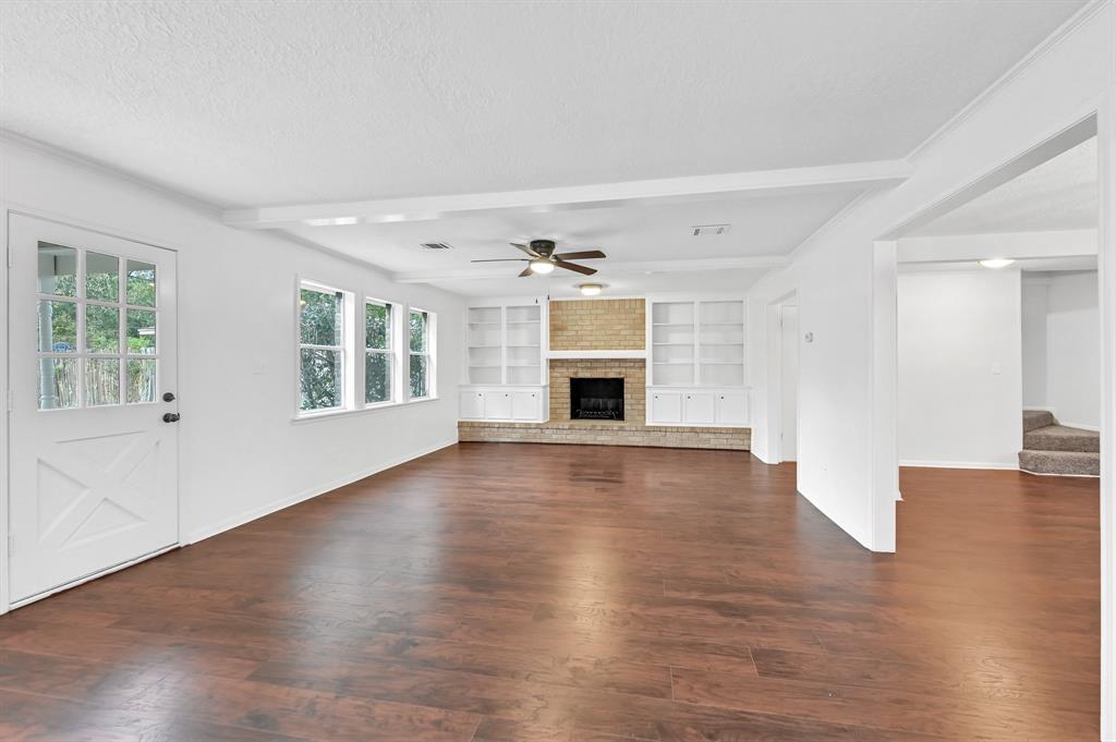 5310 2 Woodville Lane, Spring, Texas 77379, 4 Bedrooms Bedrooms, 9 Rooms Rooms,2 BathroomsBathrooms,Single-family,For Sale,Woodville,85882291
