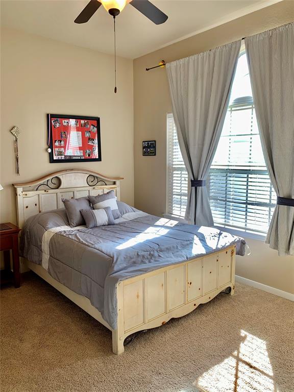 42 2 Woodmoor Place, The Woodlands, Texas 77354, 4 Bedrooms Bedrooms, 9 Rooms Rooms,3 BathroomsBathrooms,Single-family,For Sale,Woodmoor,76940148