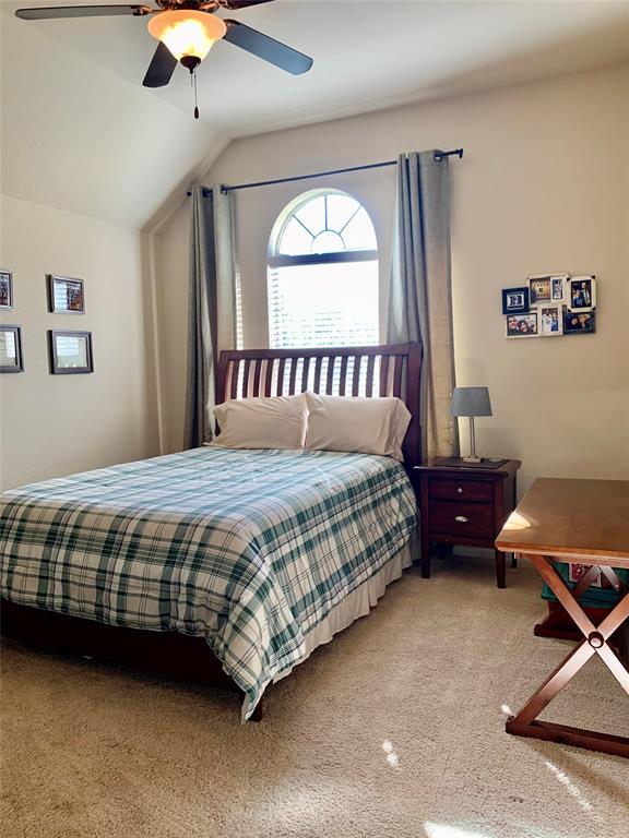 42 2 Woodmoor Place, The Woodlands, Texas 77354, 4 Bedrooms Bedrooms, 9 Rooms Rooms,3 BathroomsBathrooms,Single-family,For Sale,Woodmoor,76940148