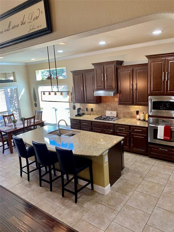 42 2 Woodmoor Place, The Woodlands, Texas 77354, 4 Bedrooms Bedrooms, 9 Rooms Rooms,3 BathroomsBathrooms,Single-family,For Sale,Woodmoor,76940148