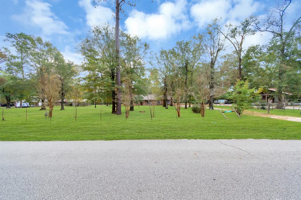 11344 1 Pat George Boulevard, Conroe, Texas 77303, 4 Bedrooms Bedrooms, 8 Rooms Rooms,2 BathroomsBathrooms,Country Homes/acreage,For Sale,Pat George,17594474