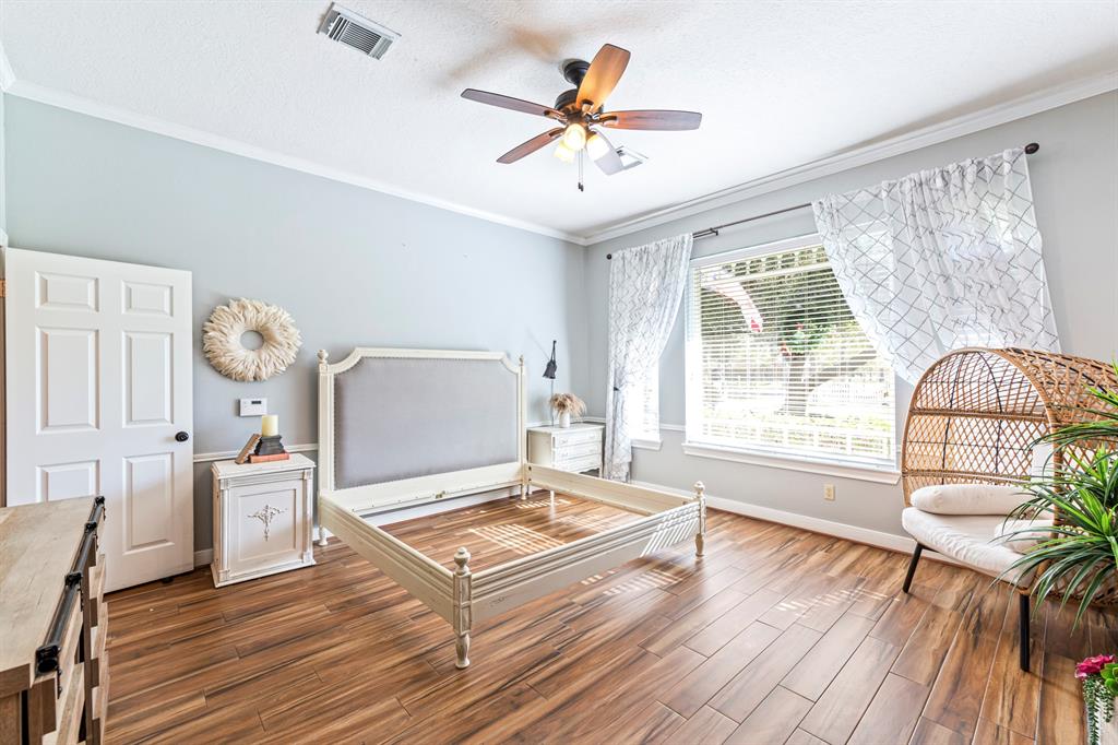3774 2 Buckholt Street, Pearland, Texas 77581, 4 Bedrooms Bedrooms, 10 Rooms Rooms,3 BathroomsBathrooms,Single-family,For Sale,Buckholt,80521147