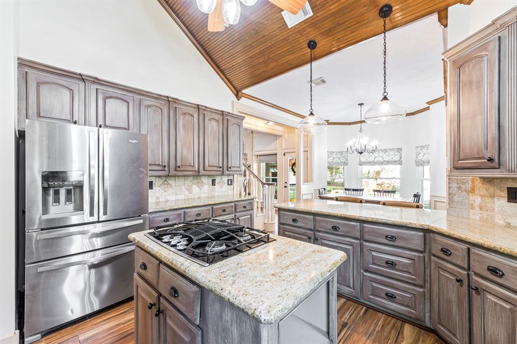 3774 2 Buckholt Street, Pearland, Texas 77581, 4 Bedrooms Bedrooms, 10 Rooms Rooms,3 BathroomsBathrooms,Single-family,For Sale,Buckholt,80521147