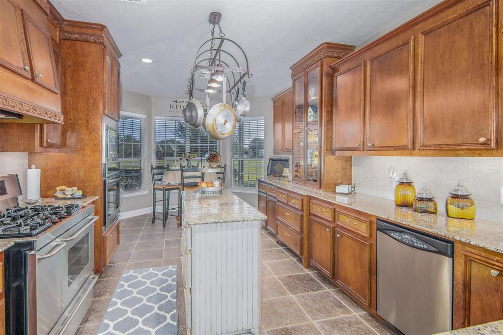2035 2 County Road 529a, Alvin, Texas 77511, 4 Bedrooms Bedrooms, 9 Rooms Rooms,2 BathroomsBathrooms,Single-family,For Sale,County Road 529a,65085300