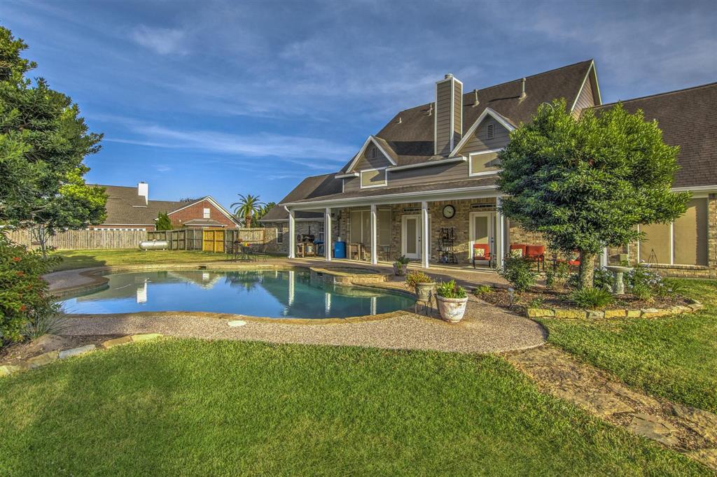 2035 2 County Road 529a, Alvin, Texas 77511, 4 Bedrooms Bedrooms, 9 Rooms Rooms,2 BathroomsBathrooms,Single-family,For Sale,County Road 529a,65085300