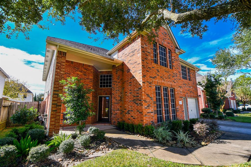 1304 2 Pine Stream Drive, Pearland, Texas 77581, 4 Bedrooms Bedrooms, 4 Rooms Rooms,3 BathroomsBathrooms,Single-family,For Sale,Pine Stream,66549313