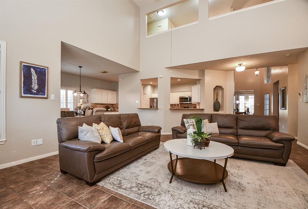 1304 2 Pine Stream Drive, Pearland, Texas 77581, 4 Bedrooms Bedrooms, 4 Rooms Rooms,3 BathroomsBathrooms,Single-family,For Sale,Pine Stream,66549313