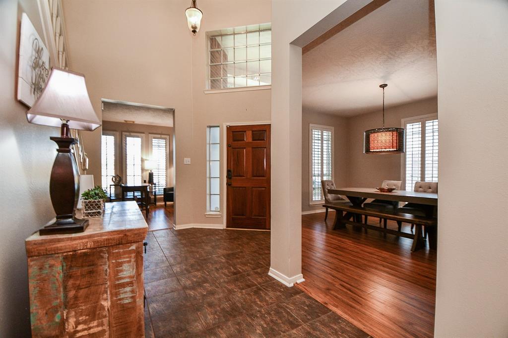 1304 2 Pine Stream Drive, Pearland, Texas 77581, 4 Bedrooms Bedrooms, 4 Rooms Rooms,3 BathroomsBathrooms,Single-family,For Sale,Pine Stream,66549313