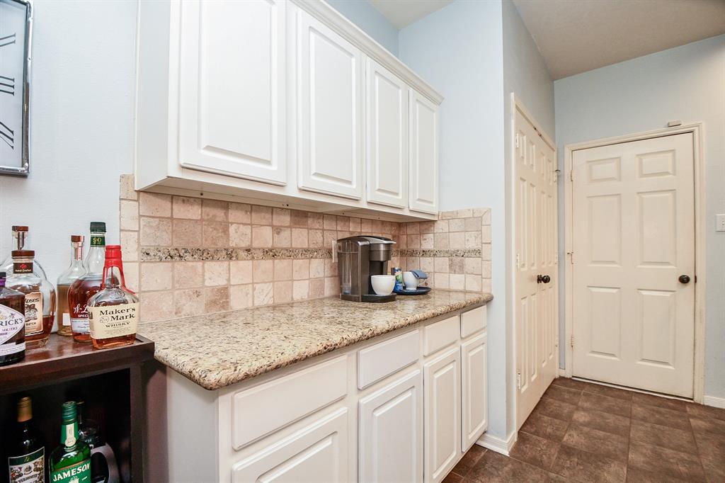 1304 2 Pine Stream Drive, Pearland, Texas 77581, 4 Bedrooms Bedrooms, 4 Rooms Rooms,3 BathroomsBathrooms,Single-family,For Sale,Pine Stream,66549313