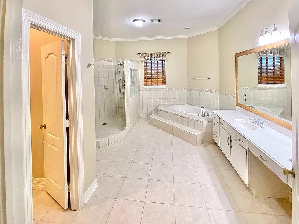 8024 1 Hughes Ranch Road, Pearland, Texas 77581, 4 Bedrooms Bedrooms, 11 Rooms Rooms,3 BathroomsBathrooms,Single-family,For Sale,Hughes Ranch,45117629