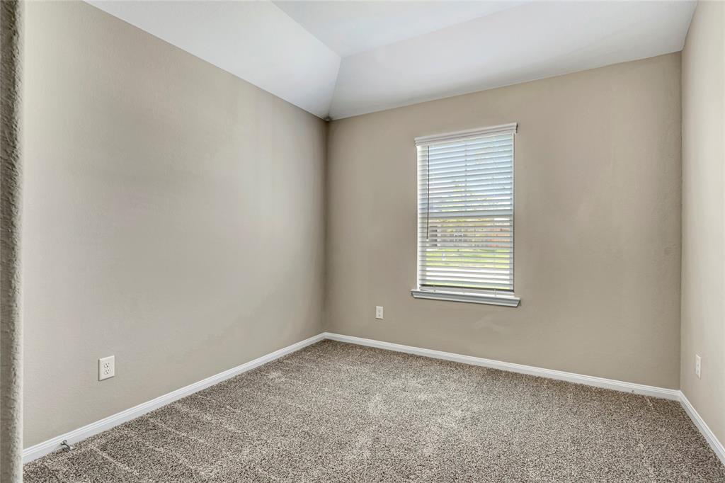 2505 1 Staplewood Springs Drive, Pearland, Texas 77089, 3 Bedrooms Bedrooms, 6 Rooms Rooms,2 BathroomsBathrooms,Single-family,For Sale,Staplewood Springs,48676687