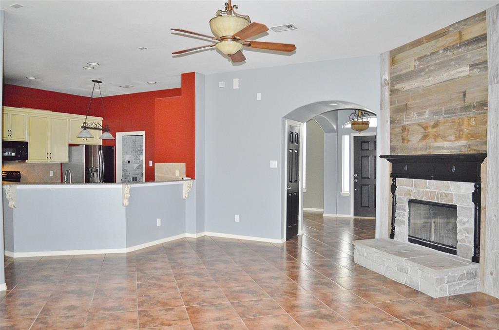 26992 1 Cotulla Trail, Magnolia, Texas 77355, 4 Bedrooms Bedrooms, 9 Rooms Rooms,2 BathroomsBathrooms,Single-family,For Sale,Cotulla,75992433