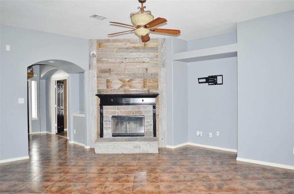 26992 1 Cotulla Trail, Magnolia, Texas 77355, 4 Bedrooms Bedrooms, 9 Rooms Rooms,2 BathroomsBathrooms,Single-family,For Sale,Cotulla,75992433