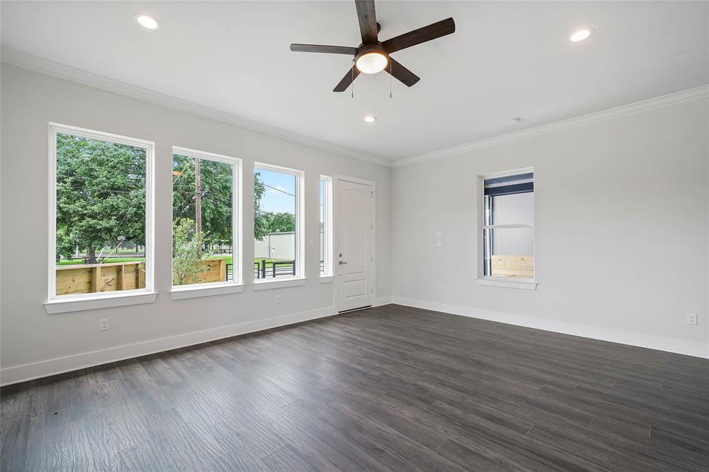 3504 2 Ajax Street, Houston, Texas 77022, 3 Bedrooms Bedrooms, 6 Rooms Rooms,2 BathroomsBathrooms,Single-family,For Sale,Ajax,86165129