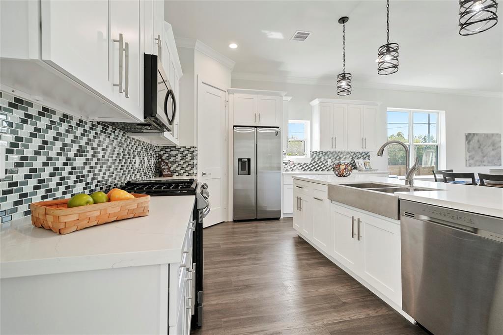 3504 2 Ajax Street, Houston, Texas 77022, 3 Bedrooms Bedrooms, 6 Rooms Rooms,2 BathroomsBathrooms,Single-family,For Sale,Ajax,86165129