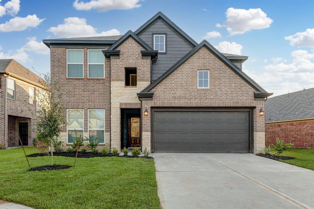 2207 2 Hidden Embers Path, Fresno, Texas 77545, 4 Bedrooms Bedrooms, 15 Rooms Rooms,3 BathroomsBathrooms,Single-family,For Sale,Hidden Embers,61037073