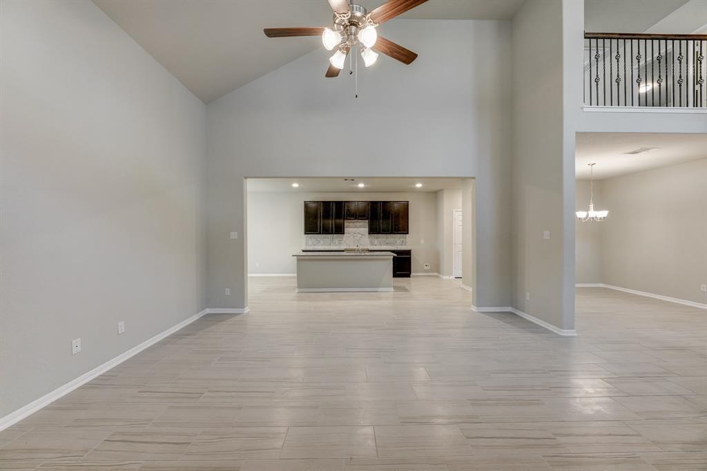 2207 2 Hidden Embers Path, Fresno, Texas 77545, 4 Bedrooms Bedrooms, 15 Rooms Rooms,3 BathroomsBathrooms,Single-family,For Sale,Hidden Embers,61037073