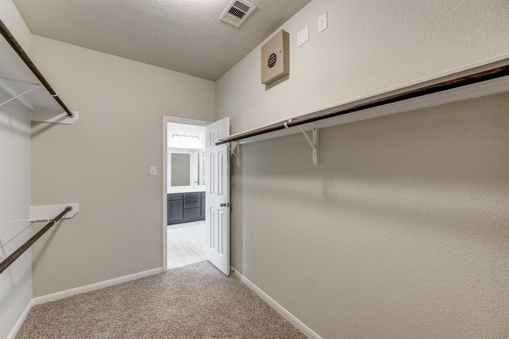 2207 2 Hidden Embers Path, Fresno, Texas 77545, 4 Bedrooms Bedrooms, 15 Rooms Rooms,3 BathroomsBathrooms,Single-family,For Sale,Hidden Embers,61037073