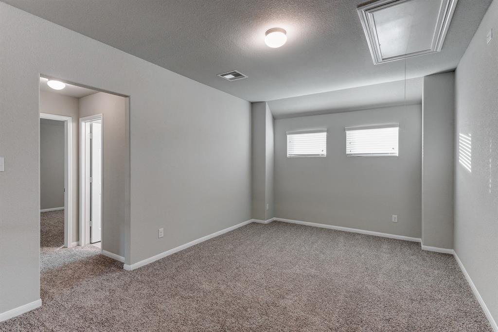 2207 2 Hidden Embers Path, Fresno, Texas 77545, 4 Bedrooms Bedrooms, 15 Rooms Rooms,3 BathroomsBathrooms,Single-family,For Sale,Hidden Embers,61037073