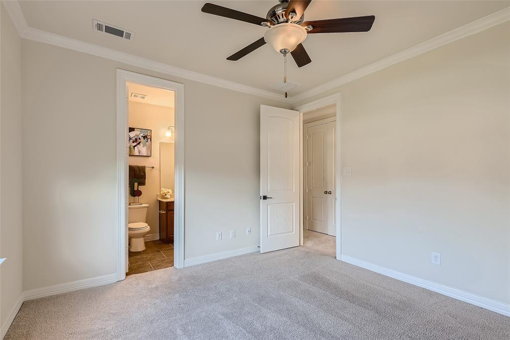 13216 3 Leighton Gardens Drive, Houston, Texas 77077, 4 Bedrooms Bedrooms, 9 Rooms Rooms,4 BathroomsBathrooms,Single-family,For Sale,Leighton Gardens,67670493