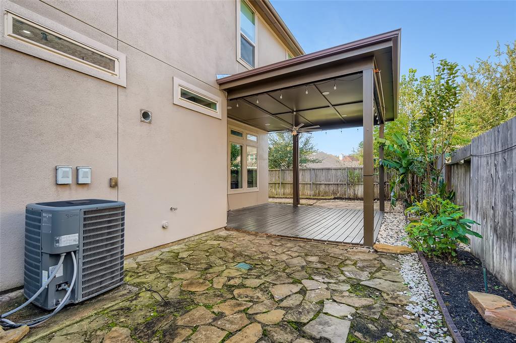 13216 3 Leighton Gardens Drive, Houston, Texas 77077, 4 Bedrooms Bedrooms, 9 Rooms Rooms,4 BathroomsBathrooms,Single-family,For Sale,Leighton Gardens,67670493